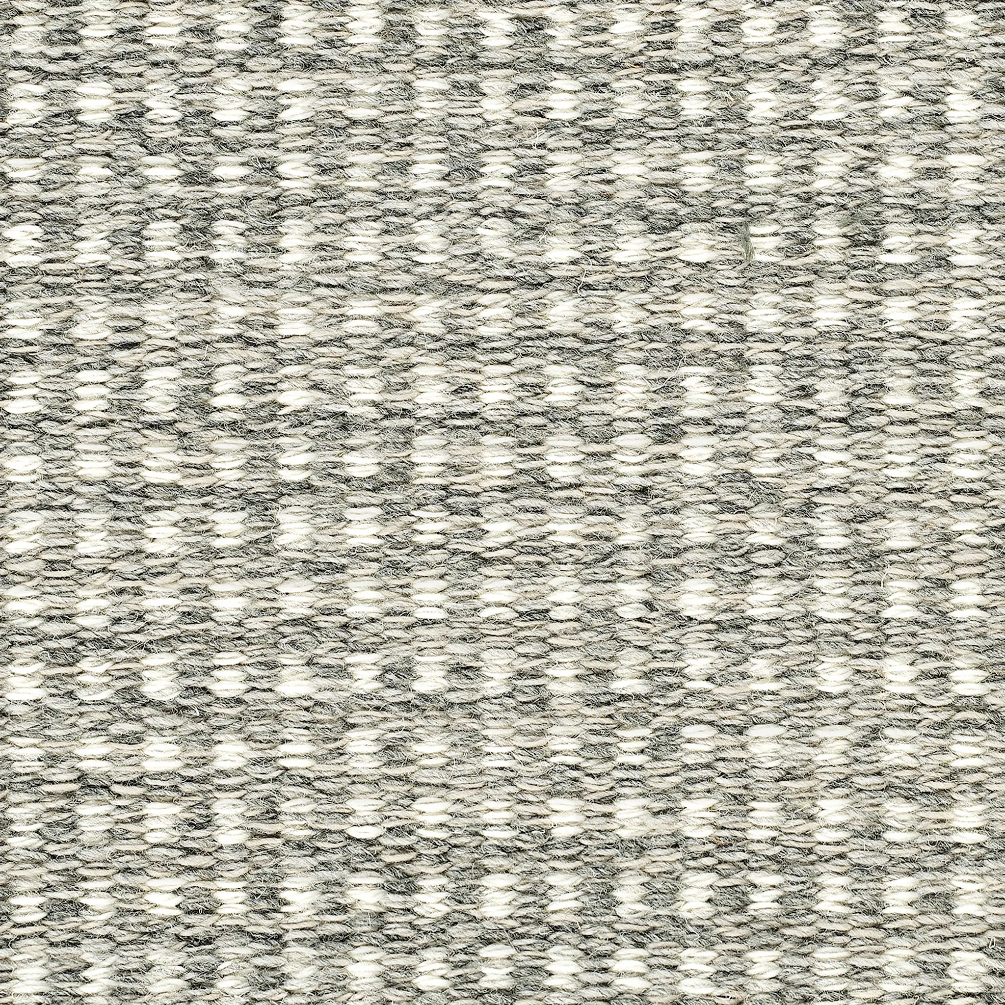 Dot Icon Dusty Grey 587 ullmatta