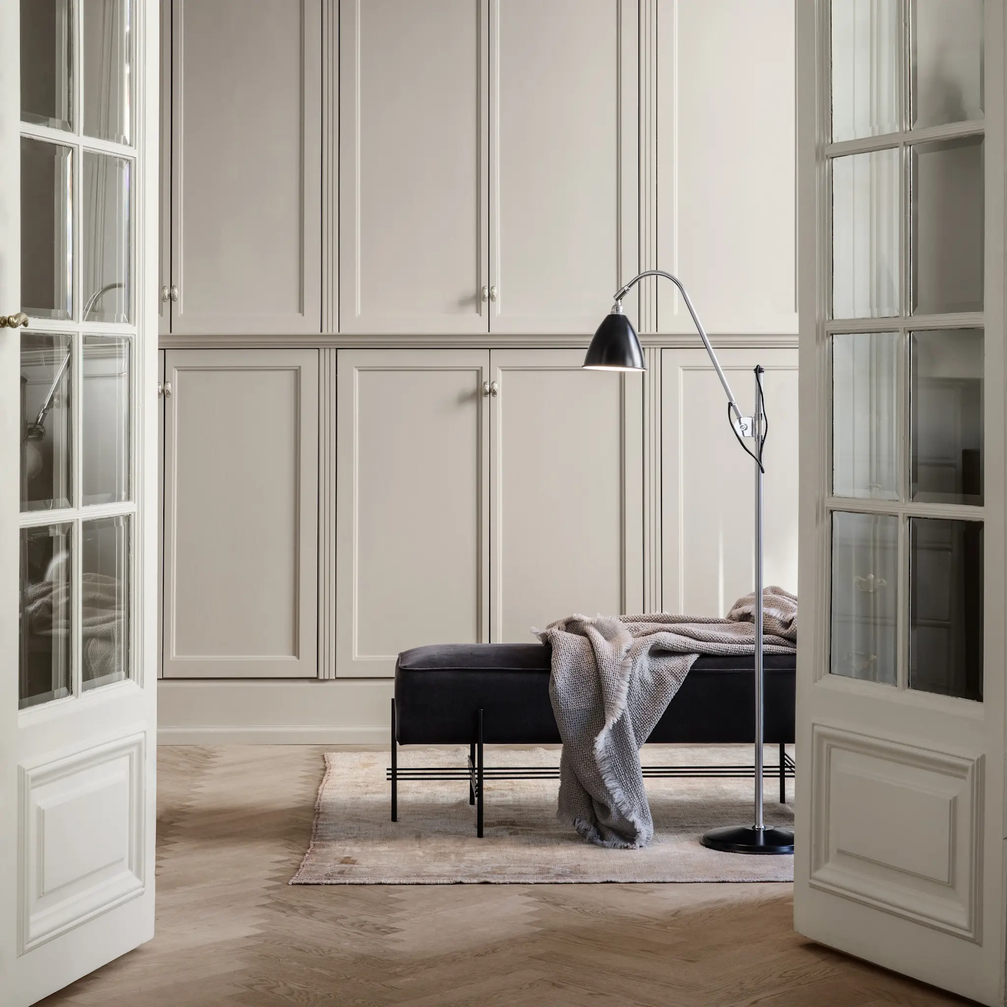 Bestlite BL3 golvlampa Small mässing