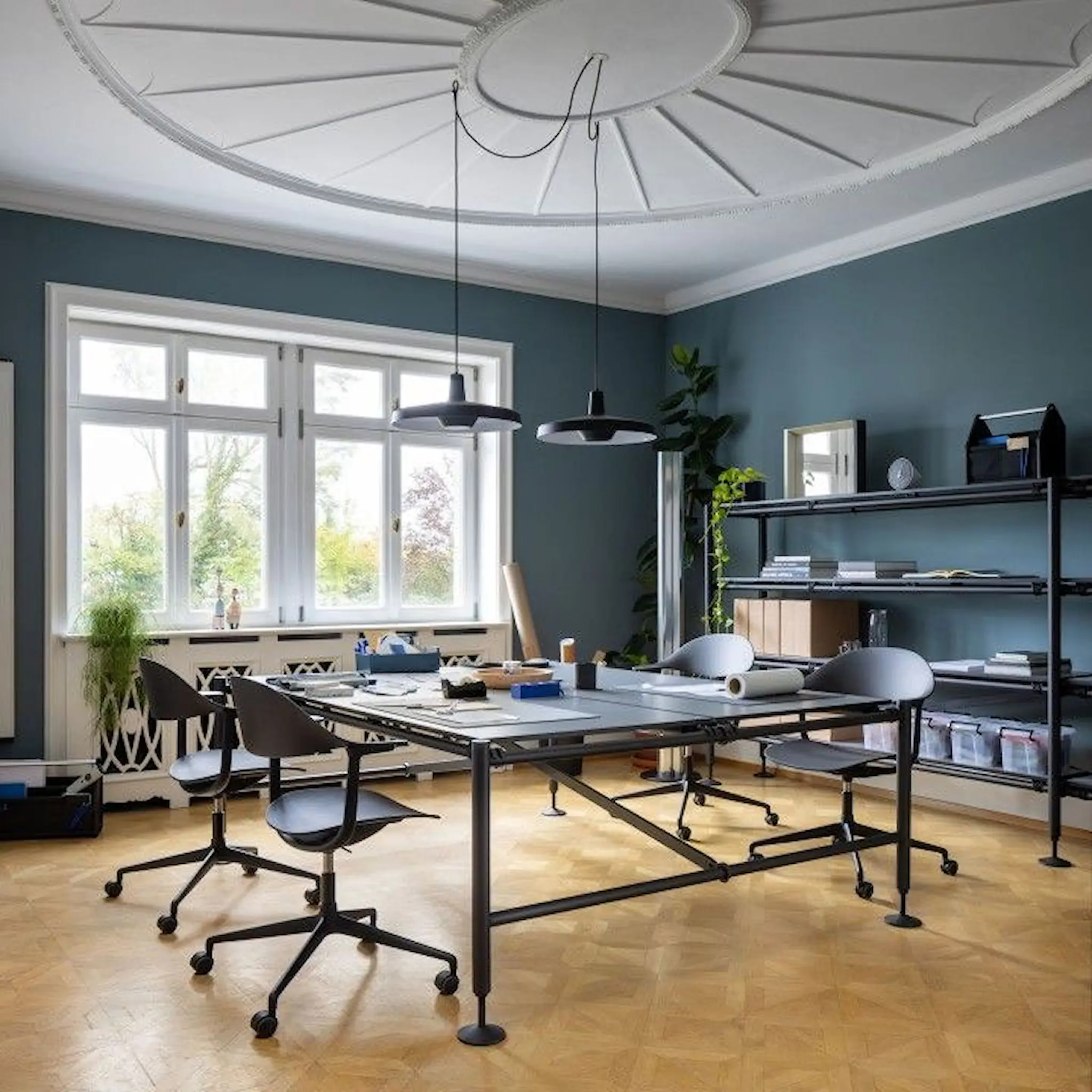 Mynt skrivbordsstol med hjul basic dark / deep black