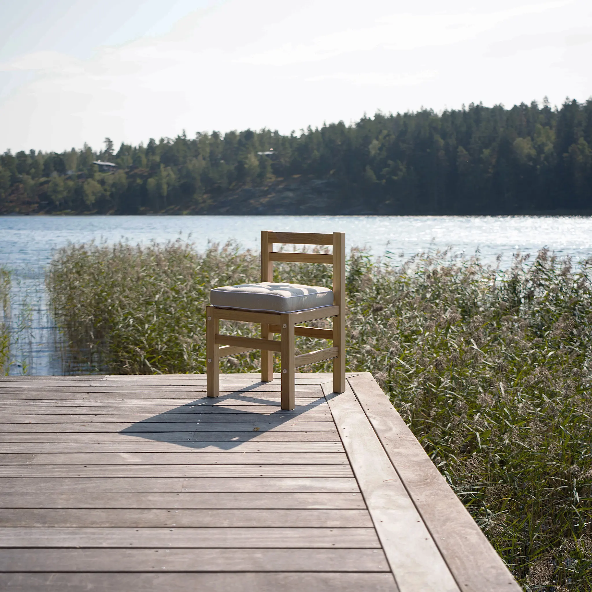 Stol 06 matstol utomhus