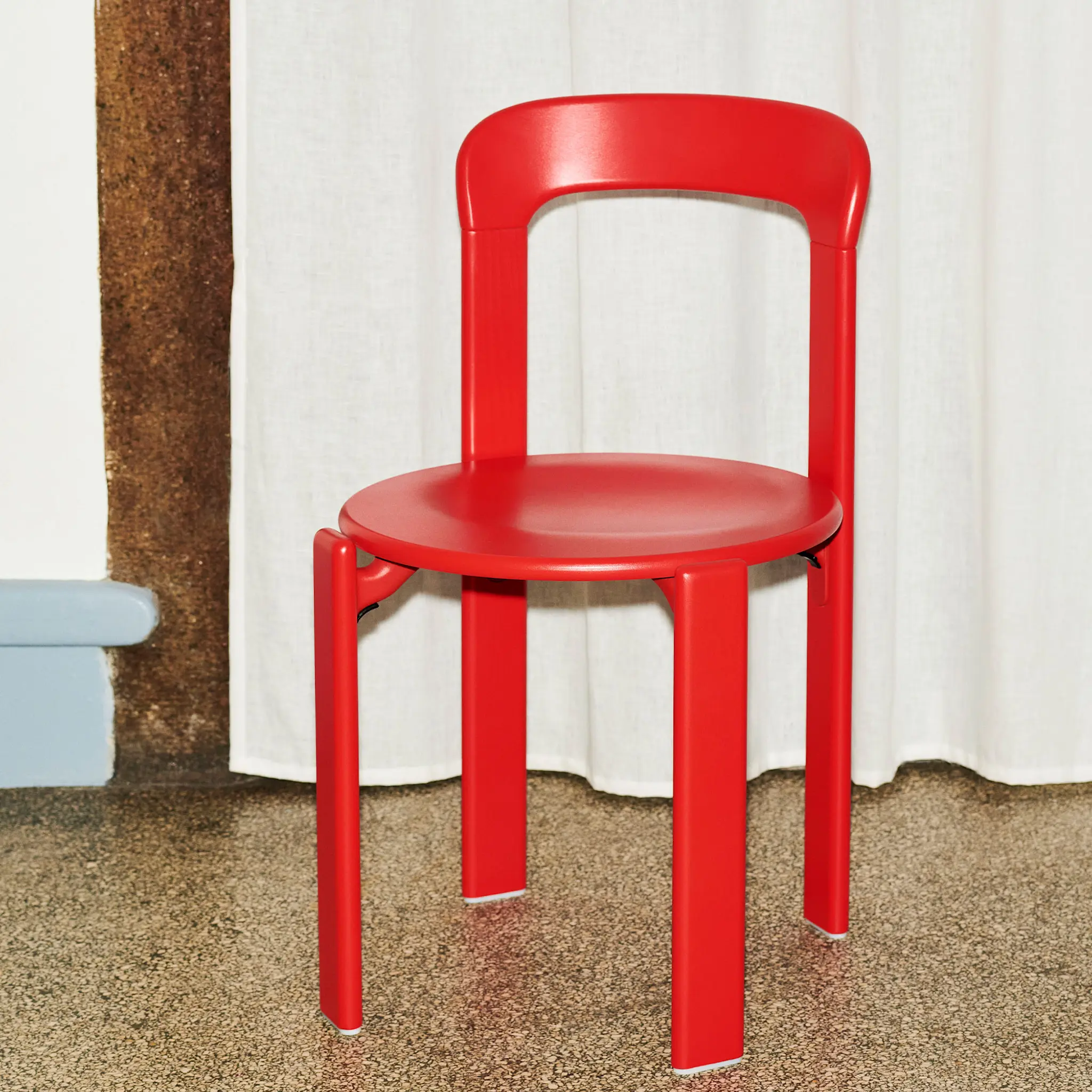 Rey Chair REY22, Deep black water-based lacquered beech