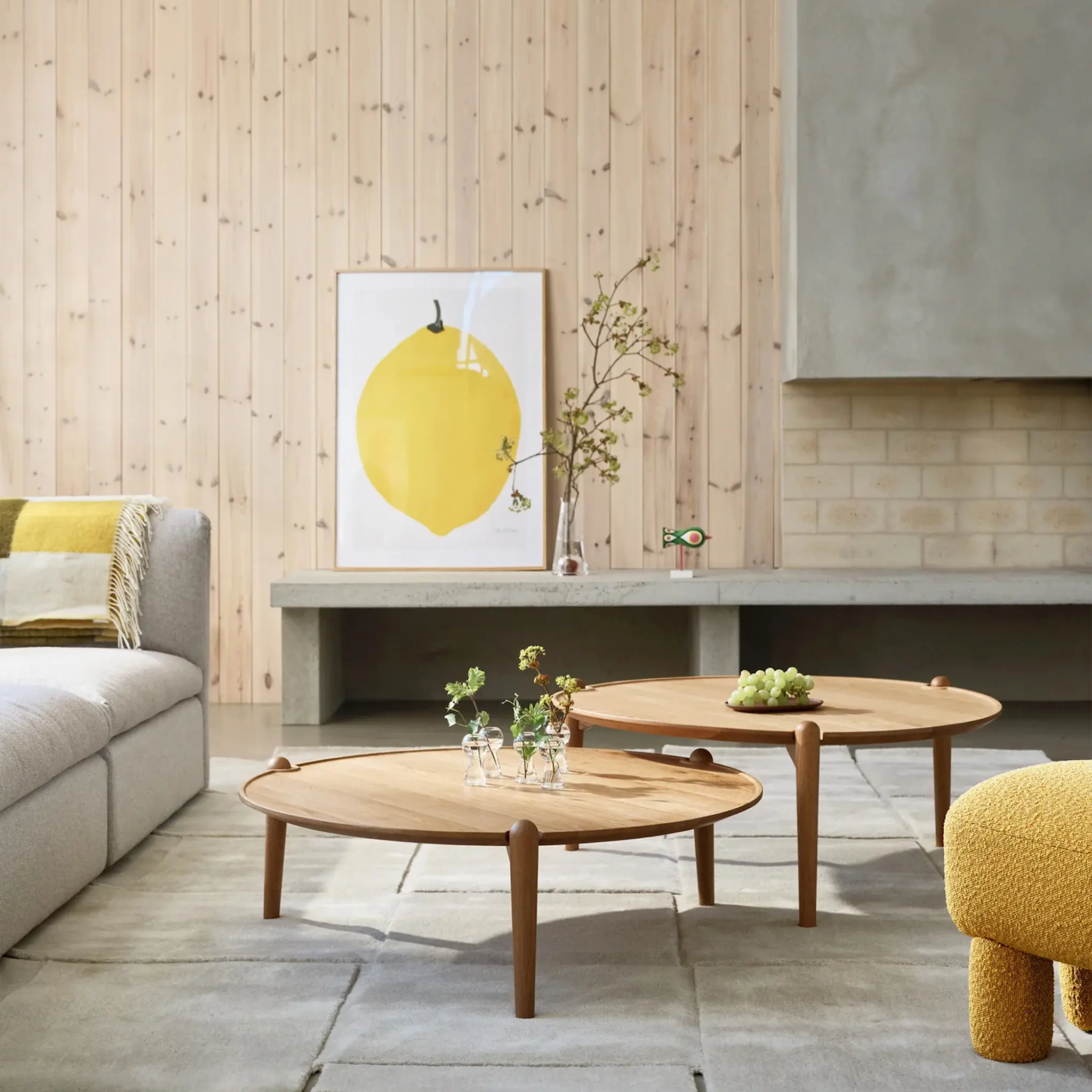 Aria Table 90 cm High Oak