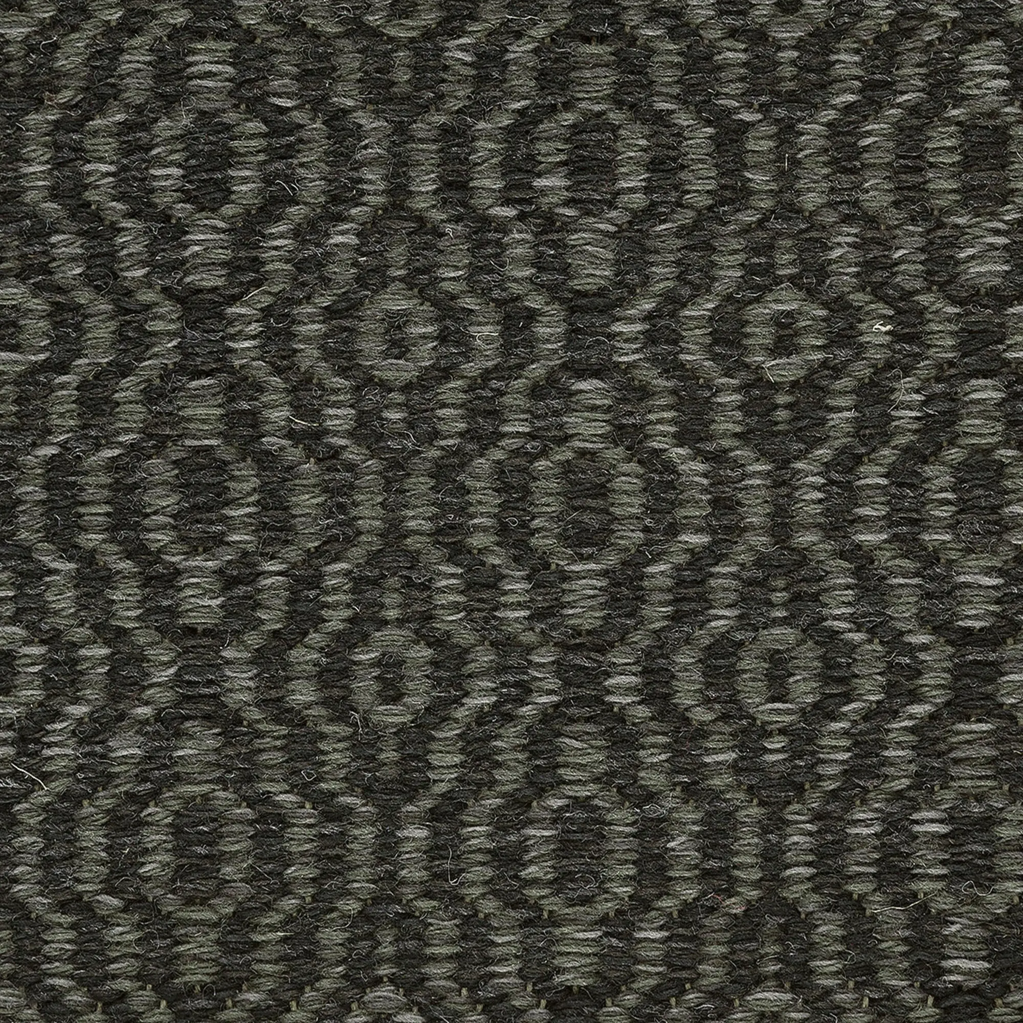 10177292__P_image_5b278468-82e8-4b47-a502-6435ab4f9a3b