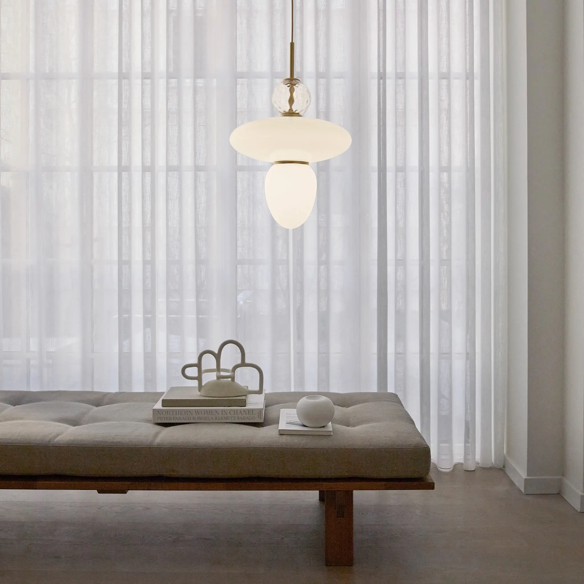Rizzatto 43 Satin Brass/Opal White