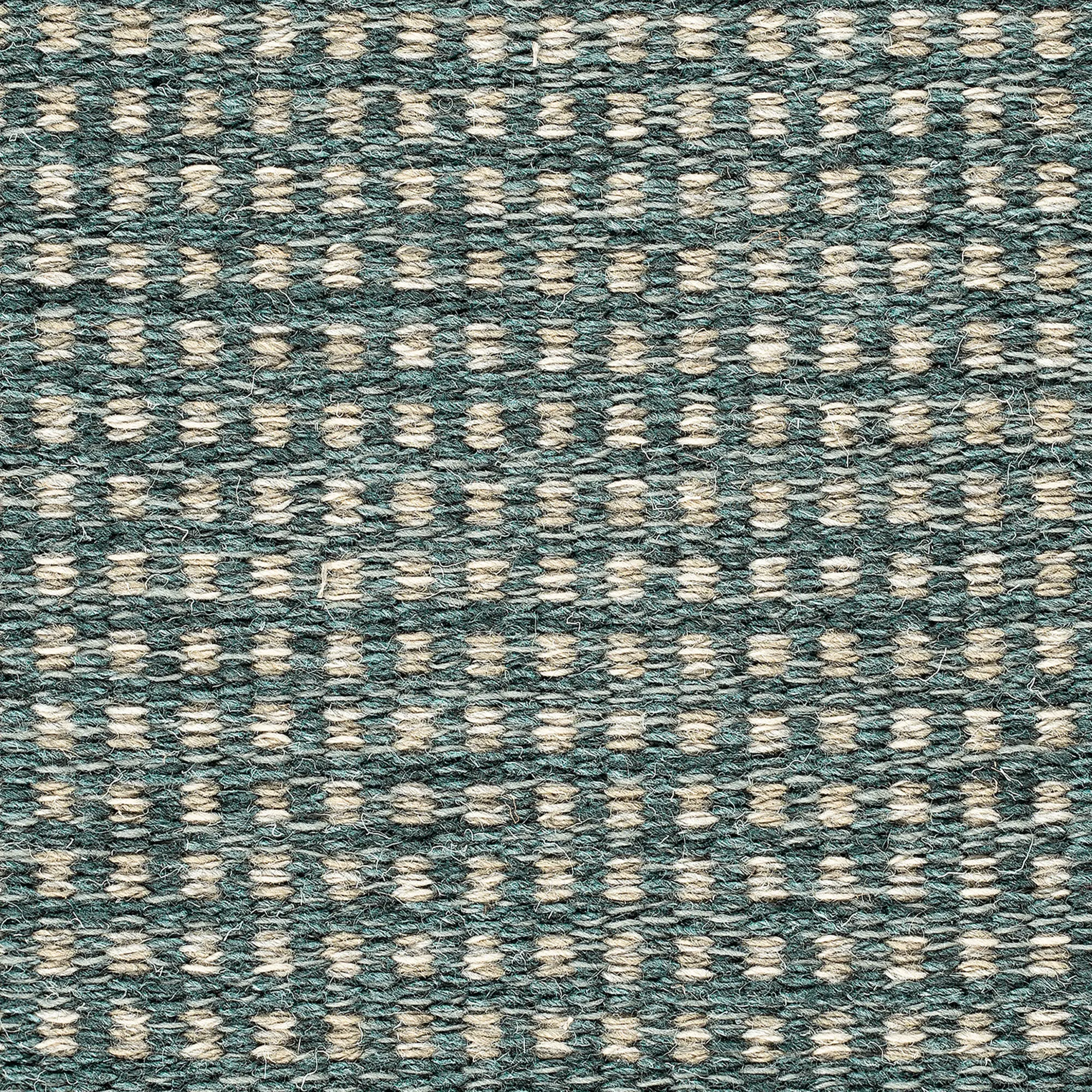 10712394__P_image_764c47d8-f22f-4b45-ad26-c546fd478562