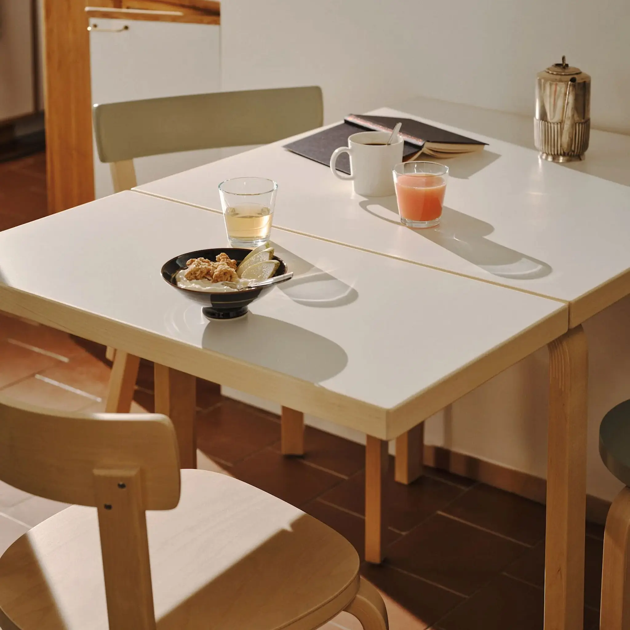 Aalto klaffbord DL81C