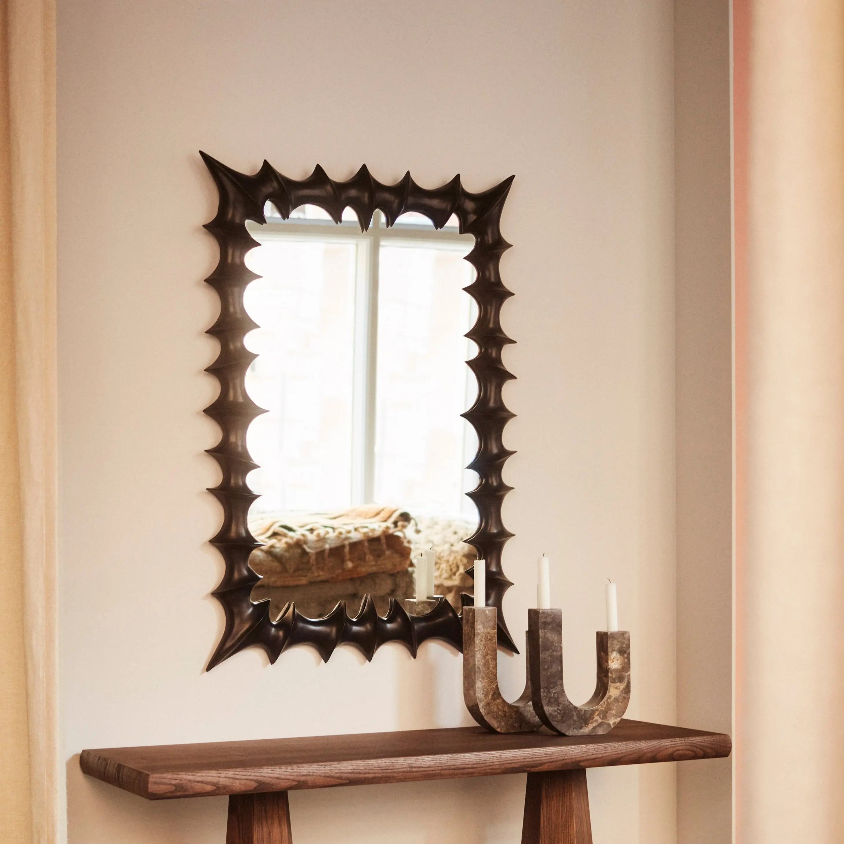 10655327__P_image_7c0d93bc-ea2a-4a63-82c4-9b422195fde5