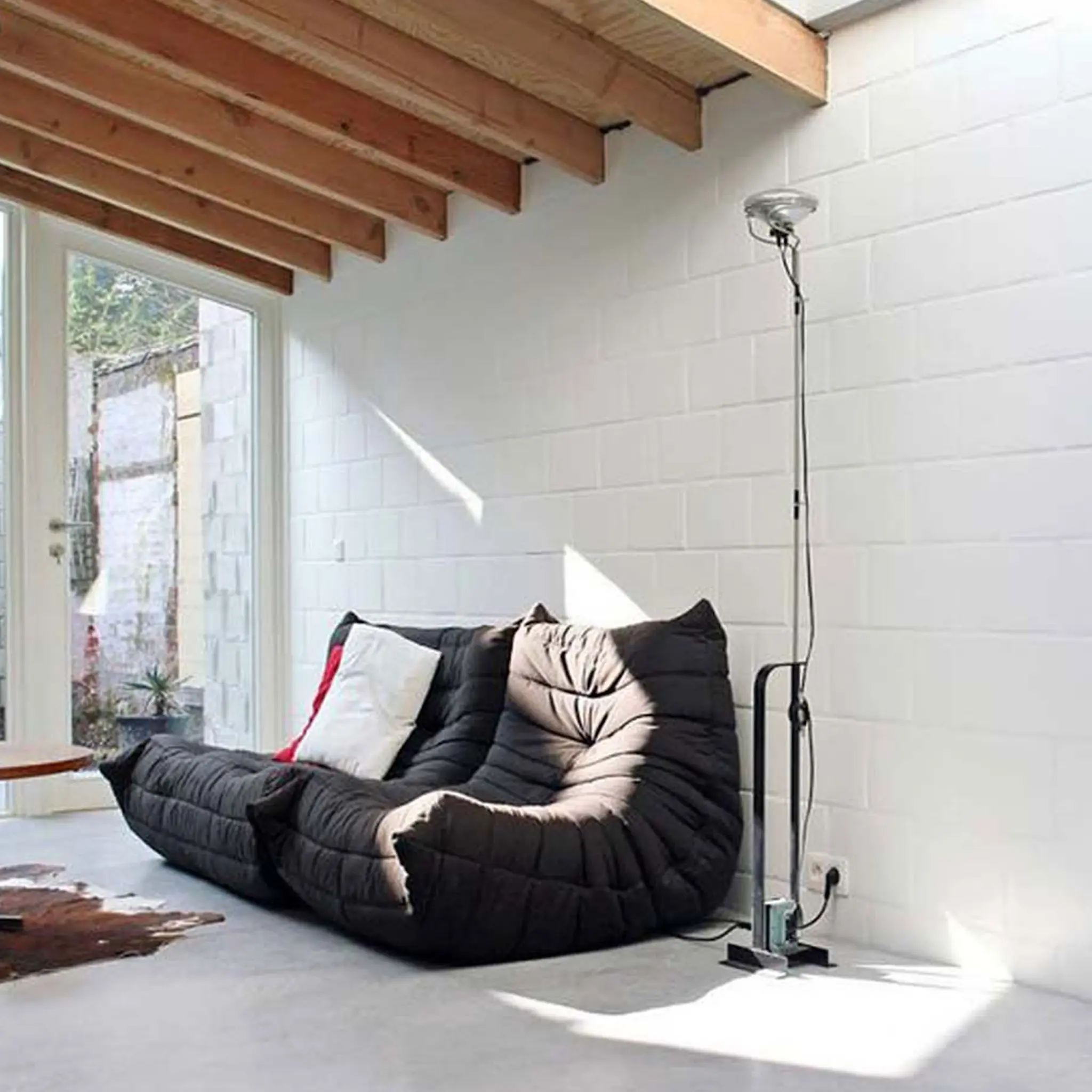 Toio Led