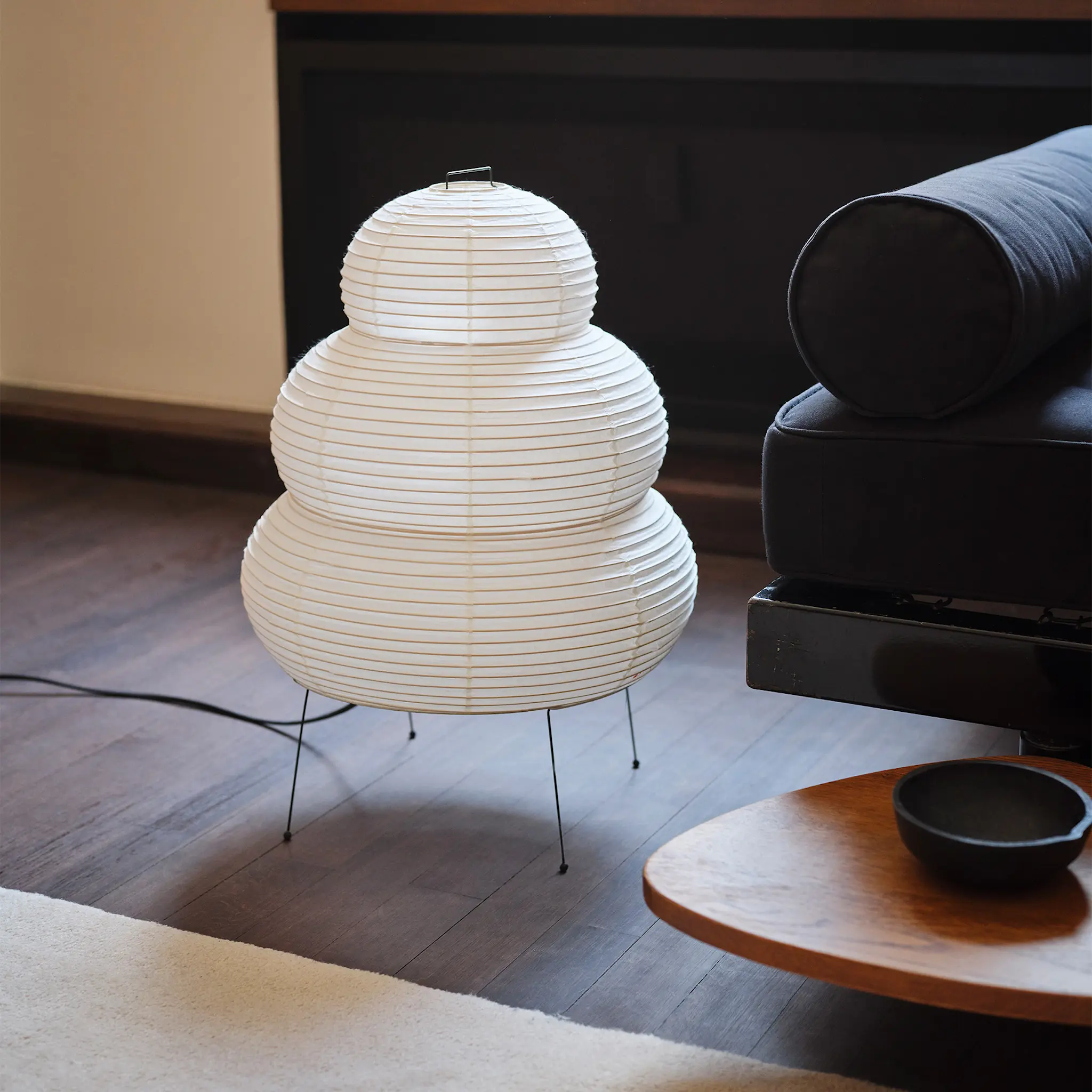 Akari 24N bordslampa