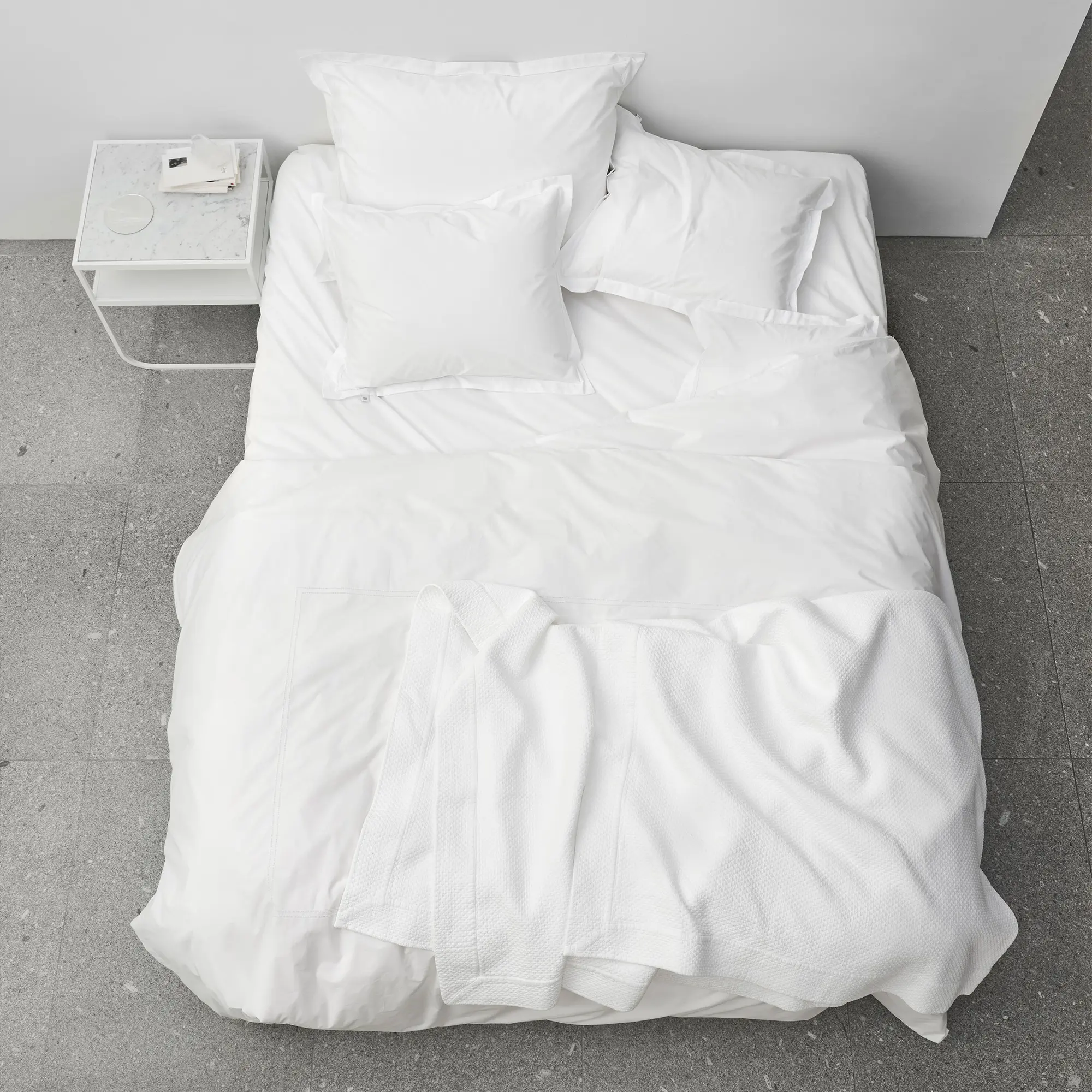 10695151__P_image_9c26a80f-2c84-42d2-a0b9-e6544f97e875