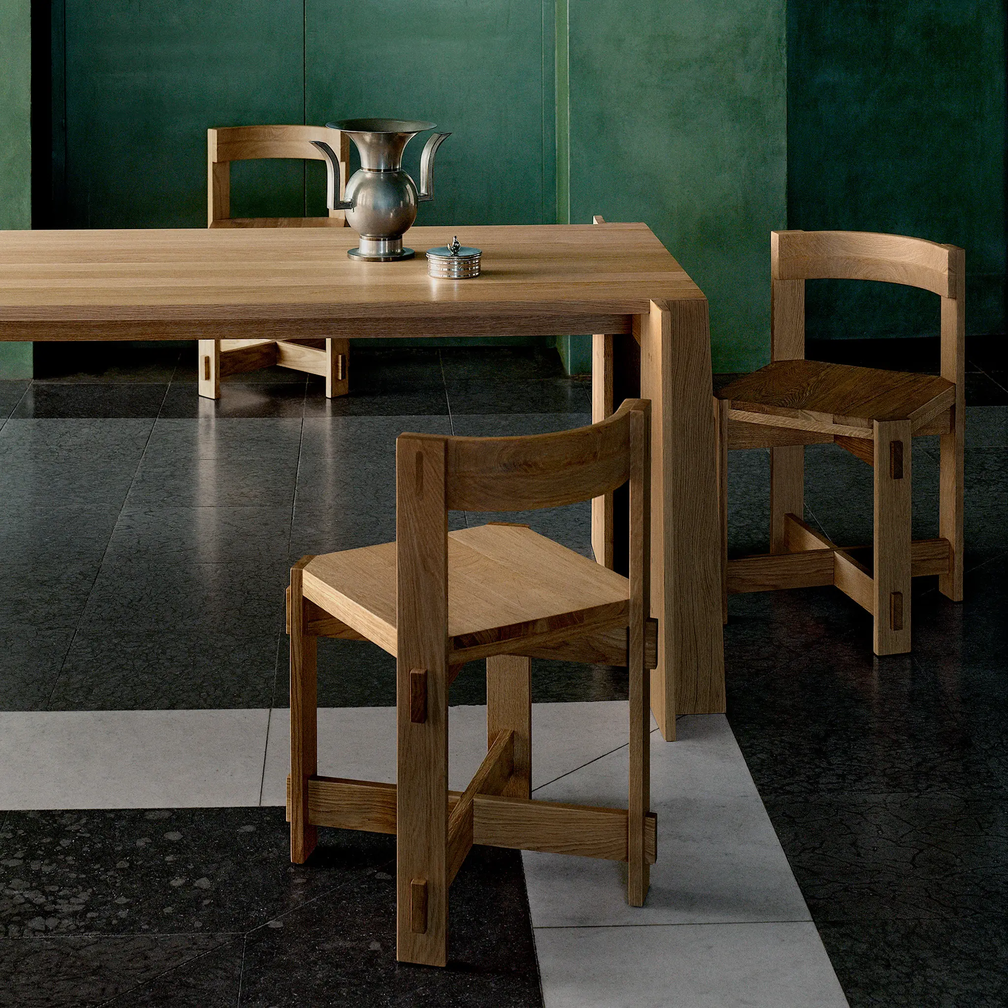 NMNG Dining Chair