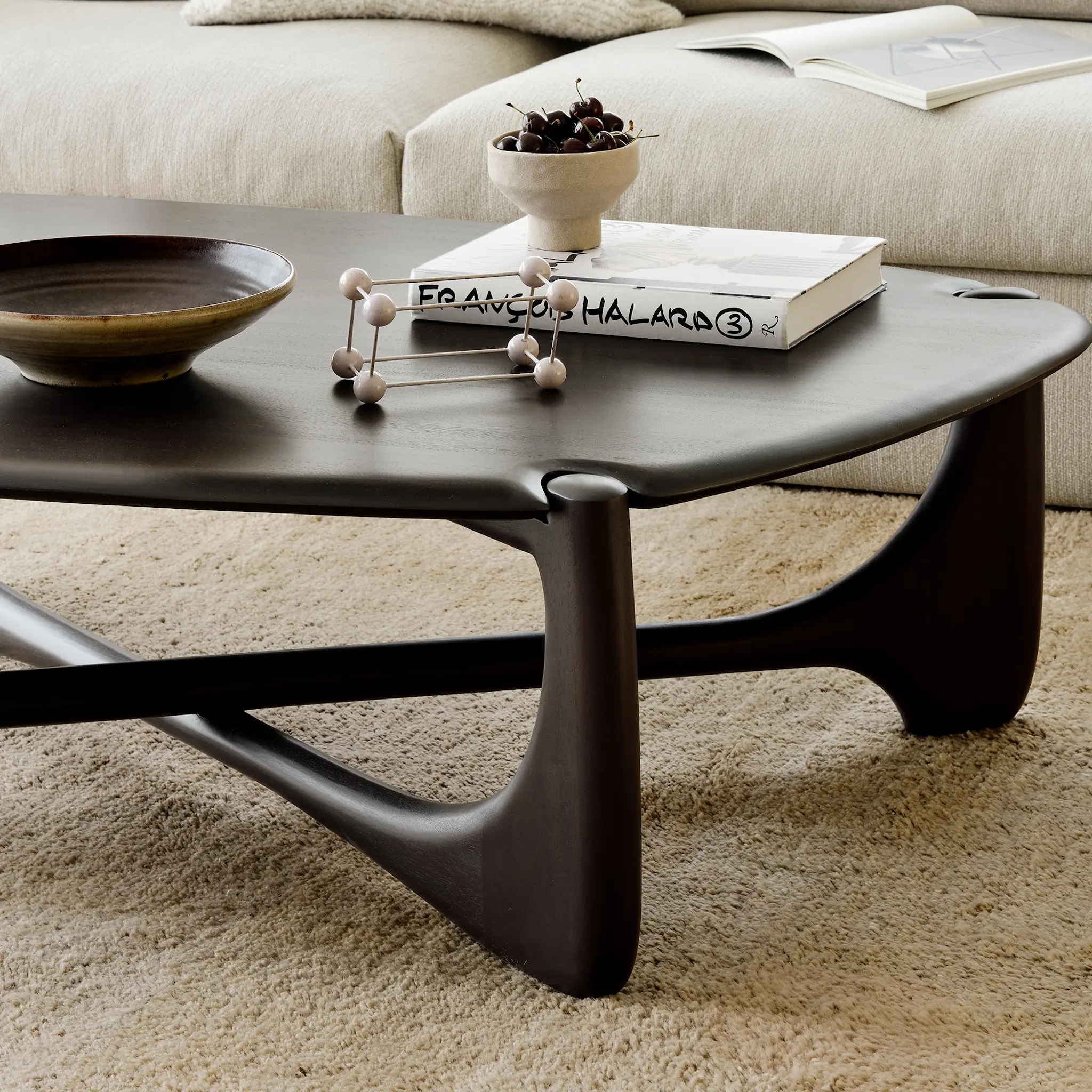 PI Coffee Table Pebble Shape
