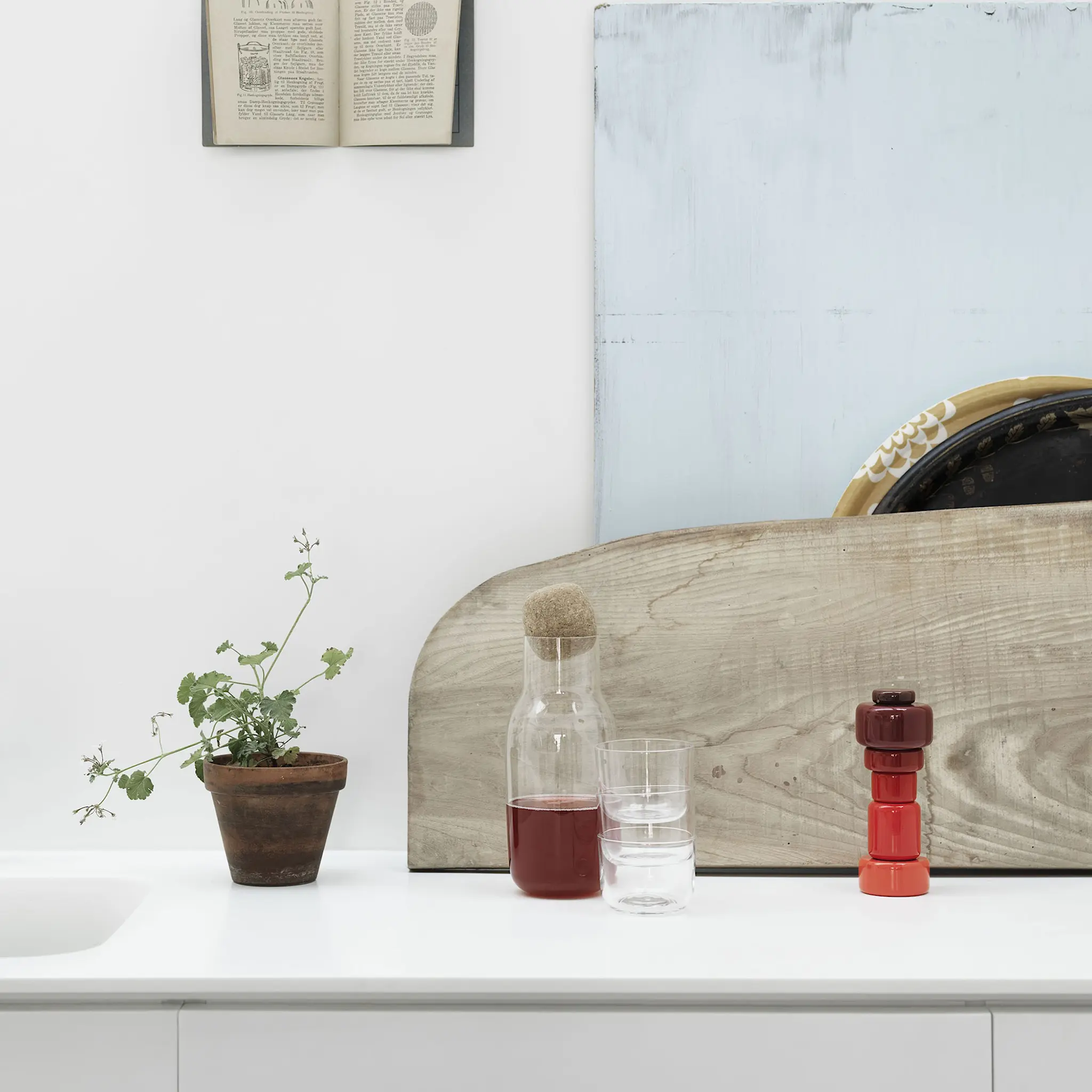 Corky Carafe, Clear/Cork