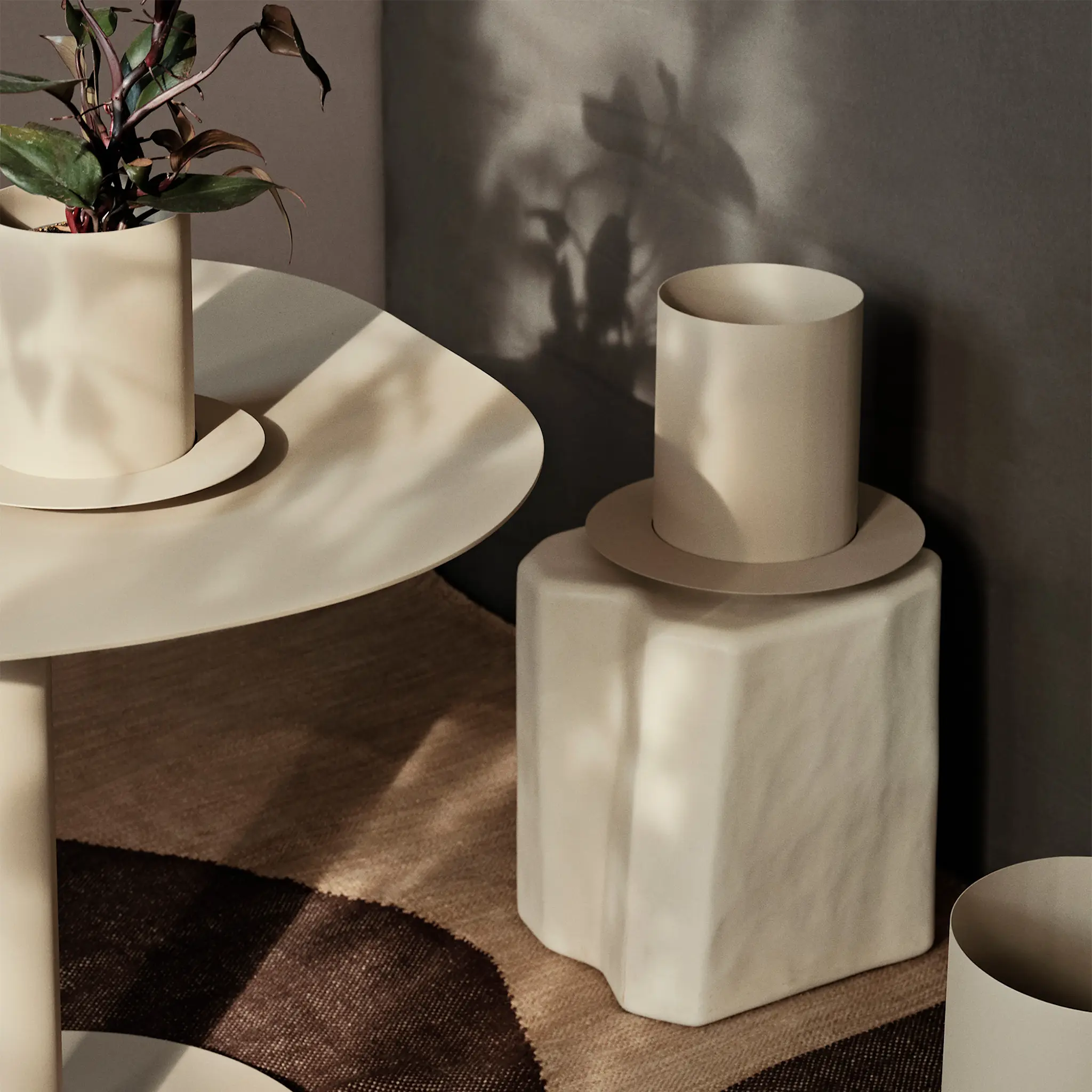 Auran Pot - Large - Cashmere