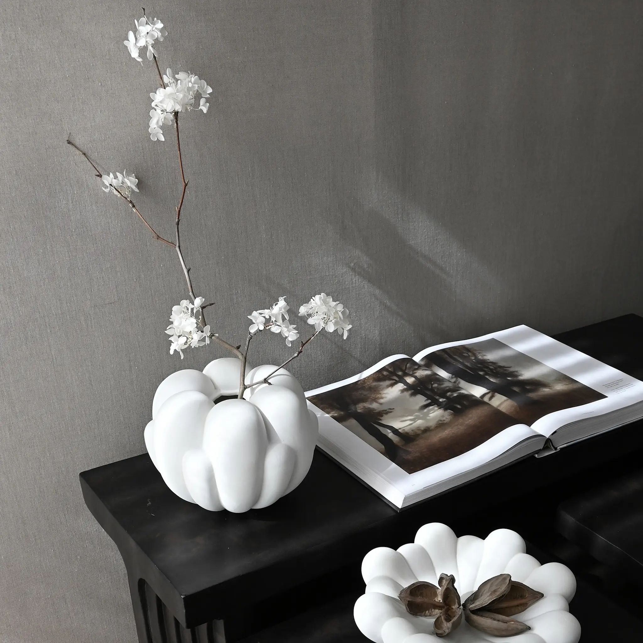 Bloom Vase, Petit - Black