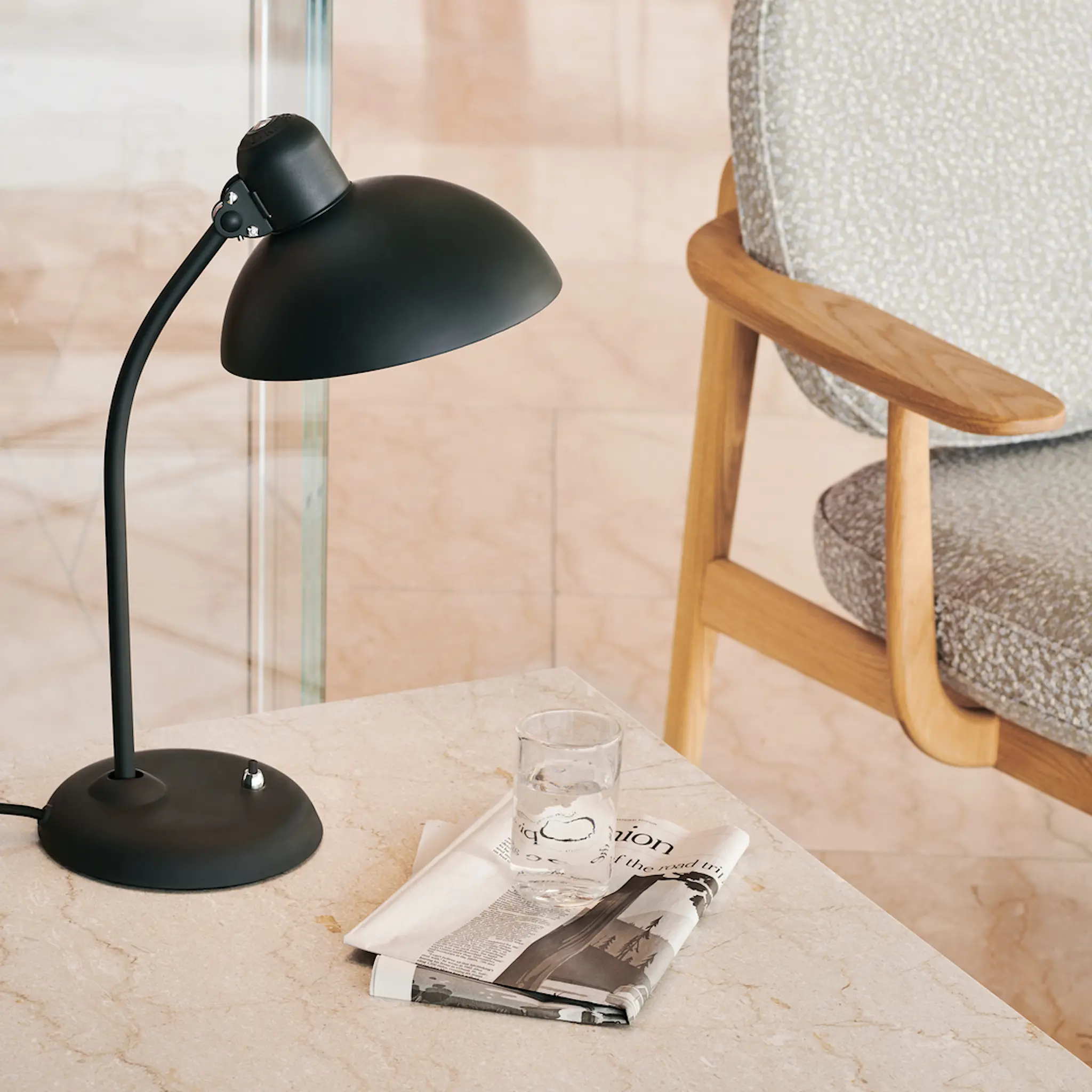 Kaiser Idell 6556-T bordslampa