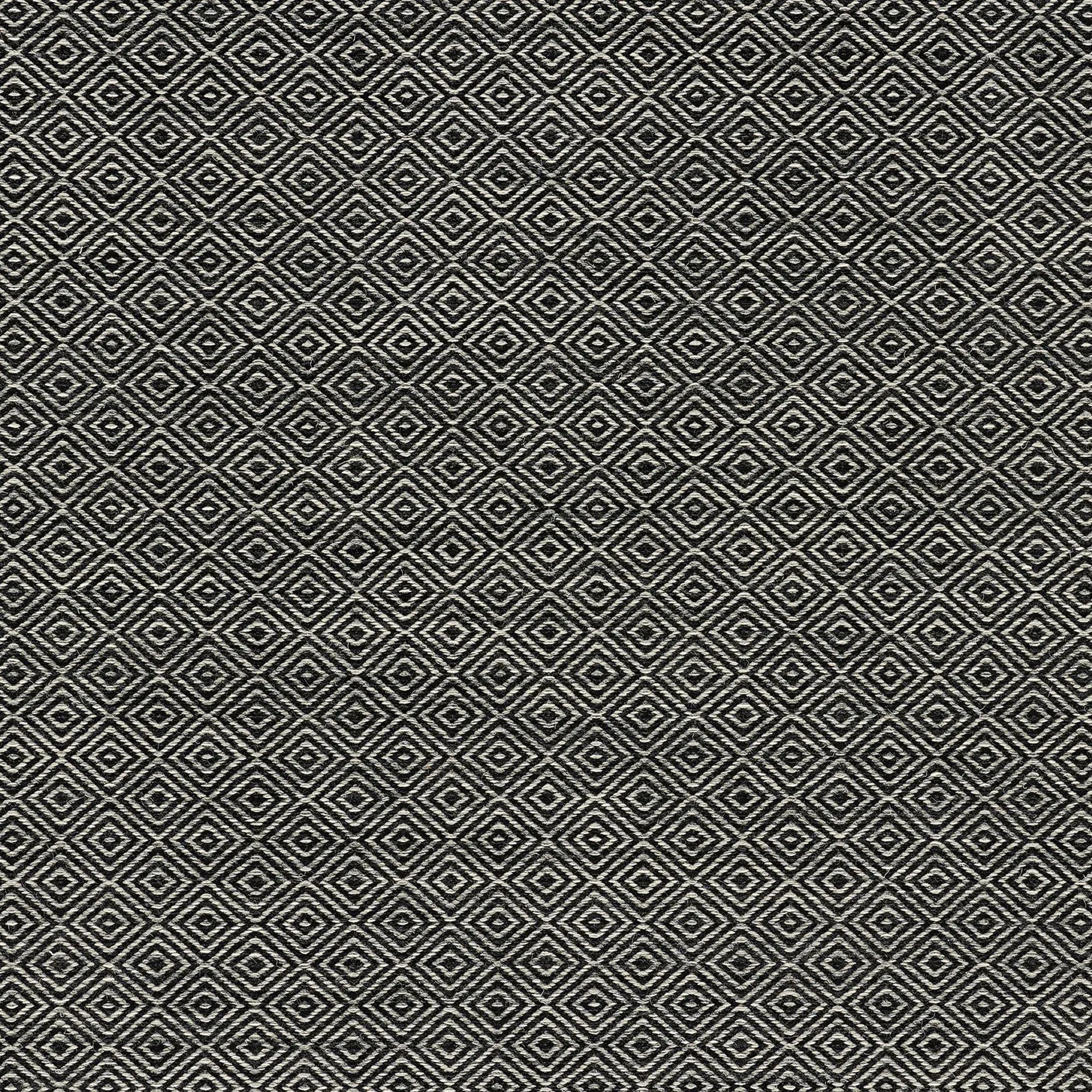 10808422__P_image_e9de4523-6b90-4222-971b-2b8b37f9ef79