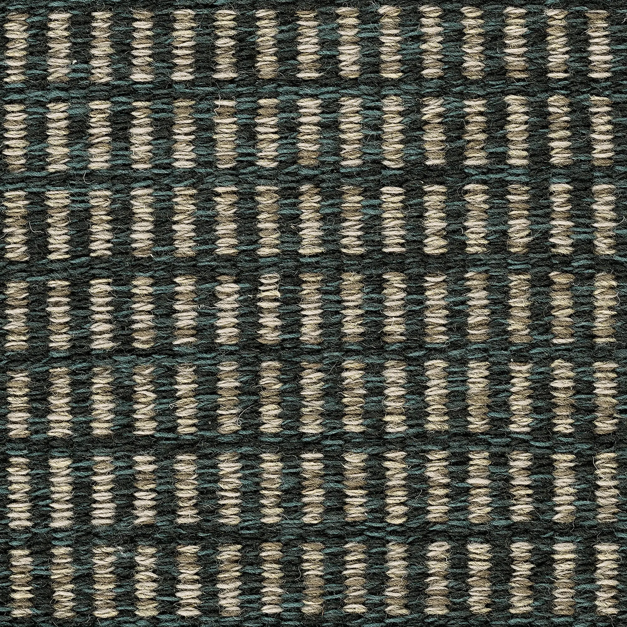 10808319__P_image_eef392b3-cda0-47cd-ad59-8f552dd86389