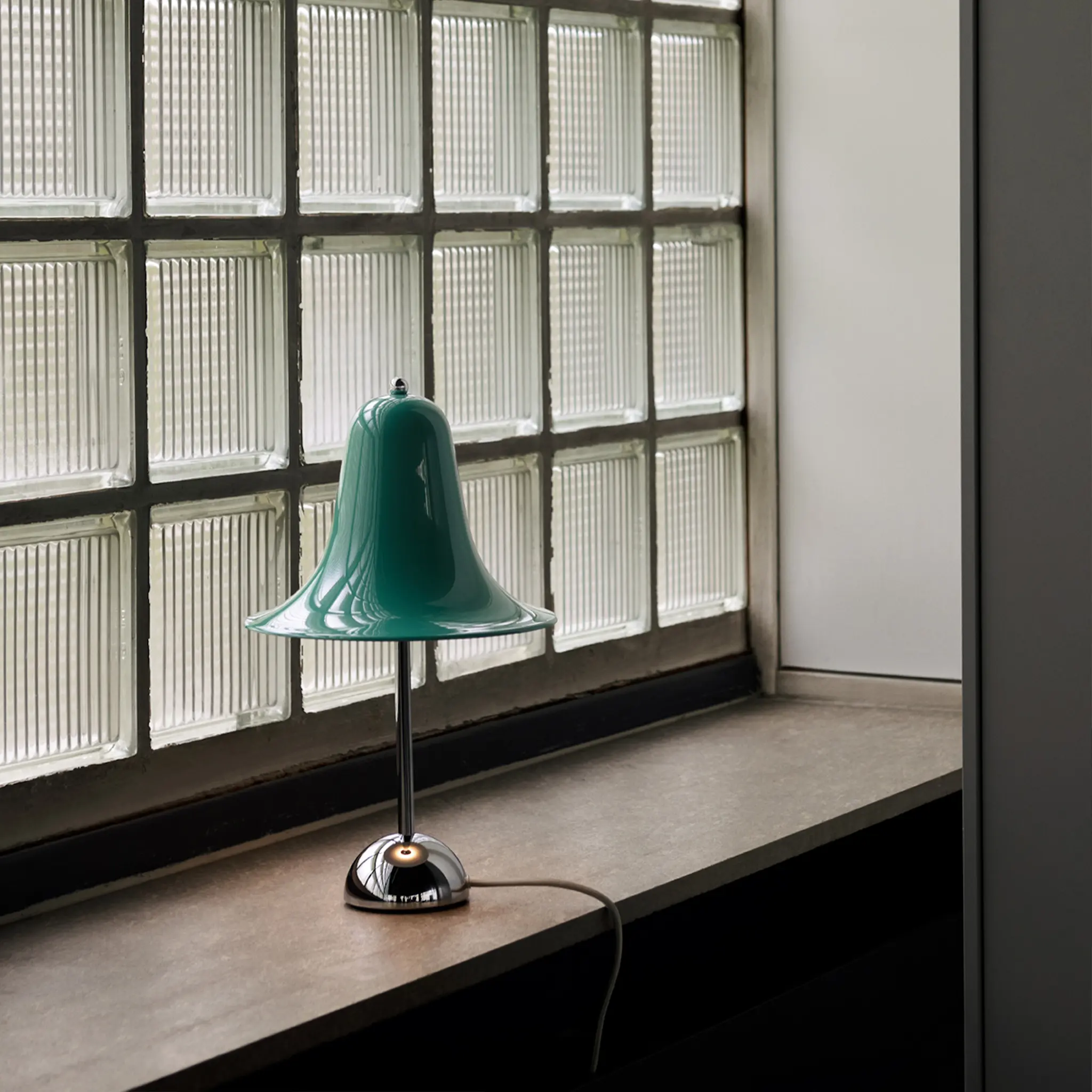 Pantop bordslampa